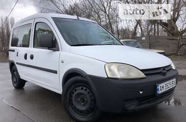 Минивэн Opel Combo 2008 в 