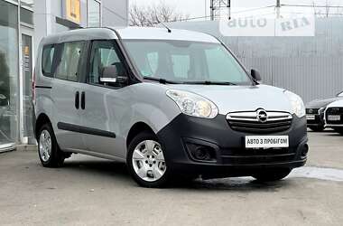 Минивэн Opel Combo 2016 в Киеве