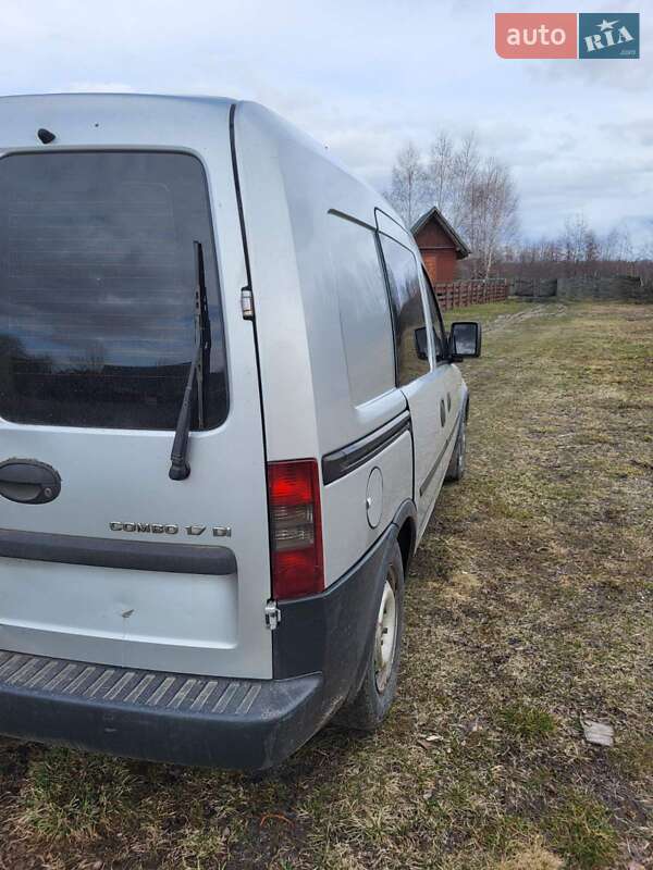 Минивэн Opel Combo 2004 в Луцке фото 3 Минивэн Opel Combo 2004 в Луцке