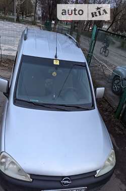Минивэн Opel Combo 2005 в Луцке