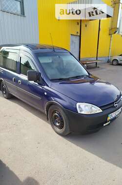 Минивэн Opel Combo 2009 в Старом Самборе