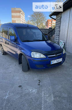 Мінівен Opel Combo 2006 в Івано-Франківську