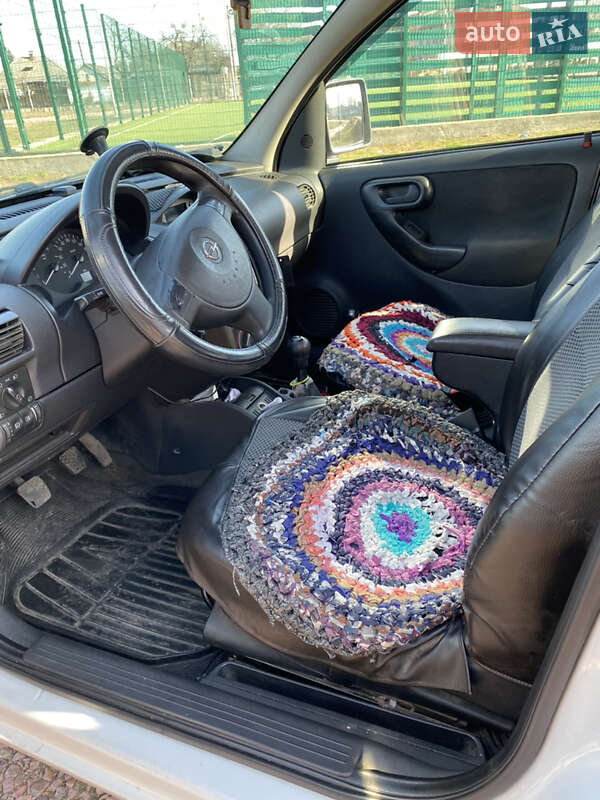 Мінівен Opel Combo 2005 в Овручі