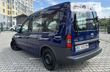 Минивэн Opel Combo 2010 в Ивано-Франковске