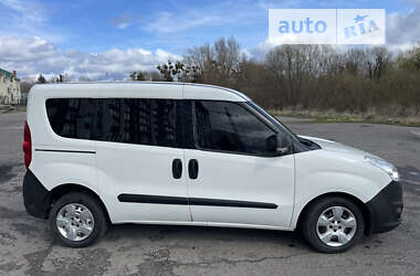 Мінівен Opel Combo 2014 в Луцьку