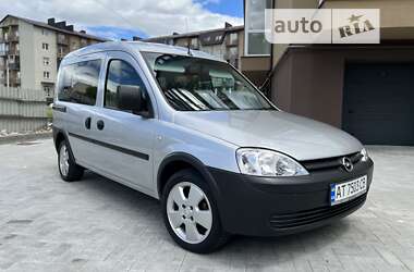 Мінівен Opel Combo 2009 в Калуші