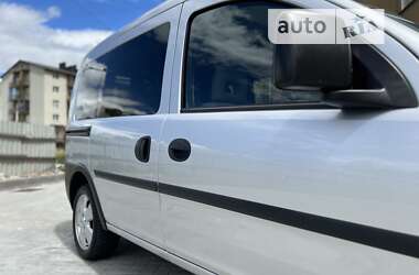 Минивэн Opel Combo 2009 в Калуше