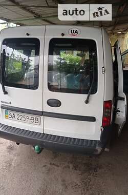 Минивэн Opel Combo 2006 в 