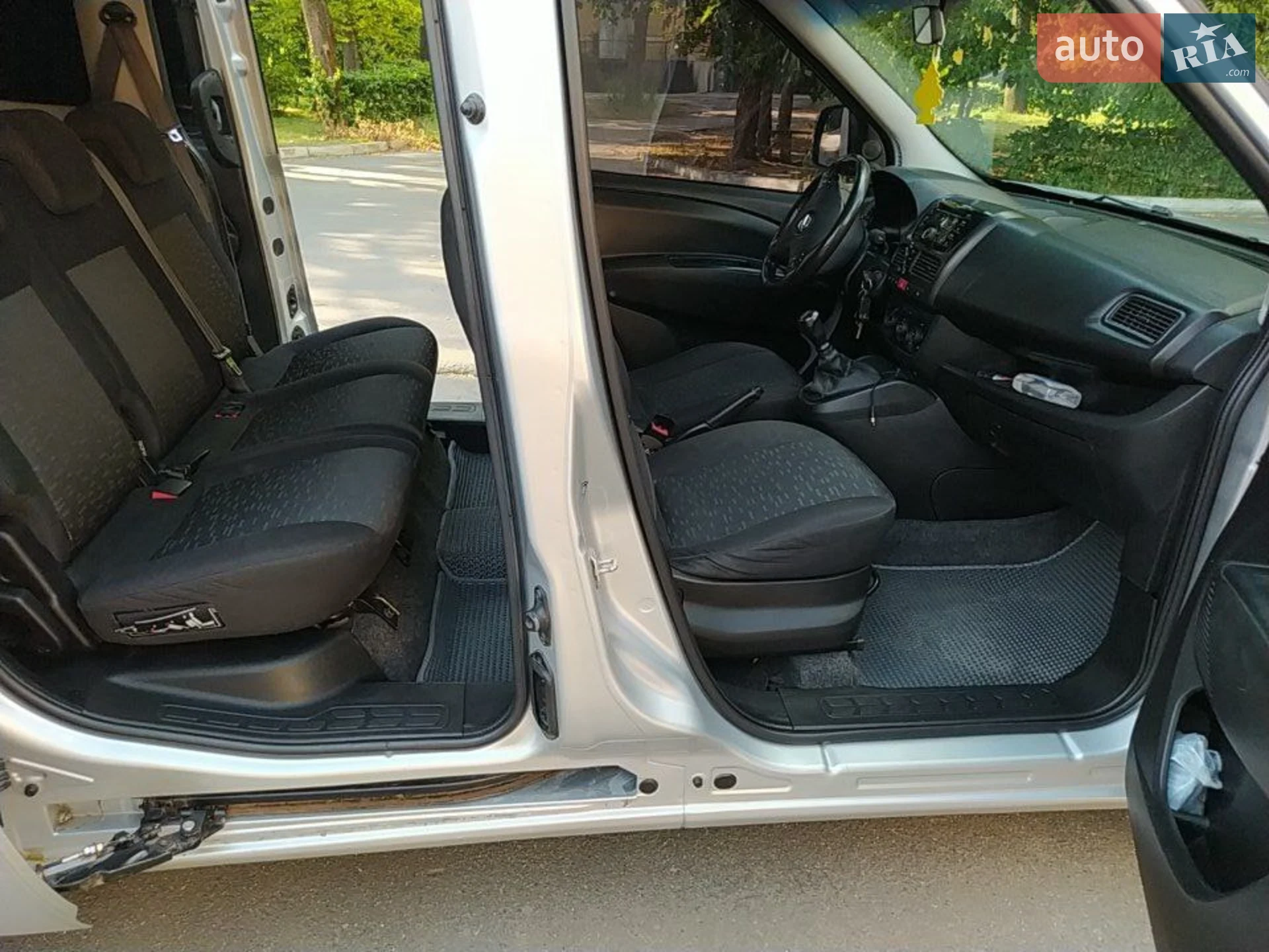 2012 Opel Combo - мініатюра 2