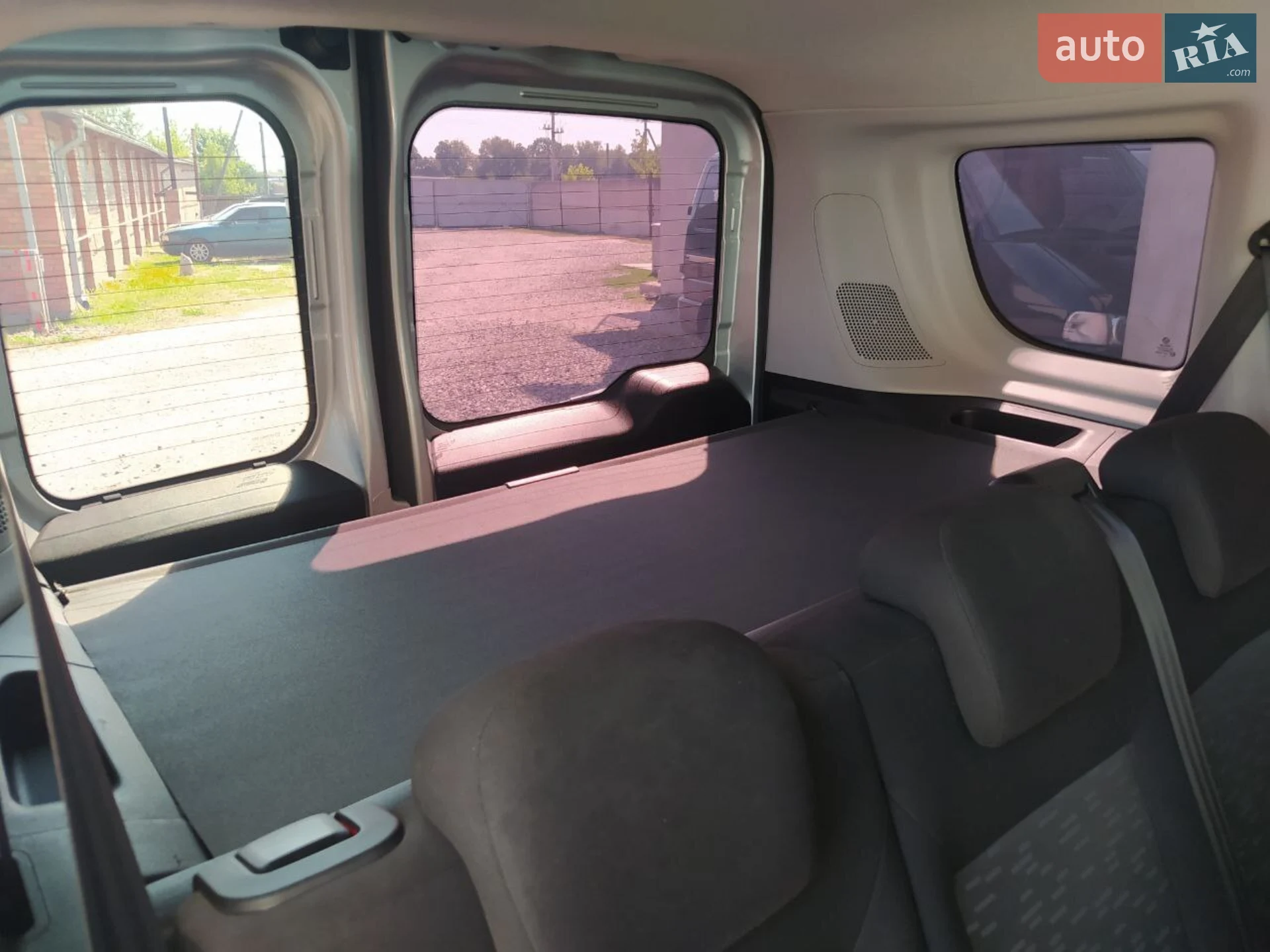 2012 Opel Combo - мініатюра 26