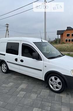 Мінівен Opel Combo 2003 в Хусті