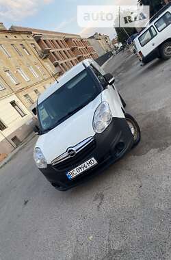 Грузовой фургон Opel Combo 2015 в Львове