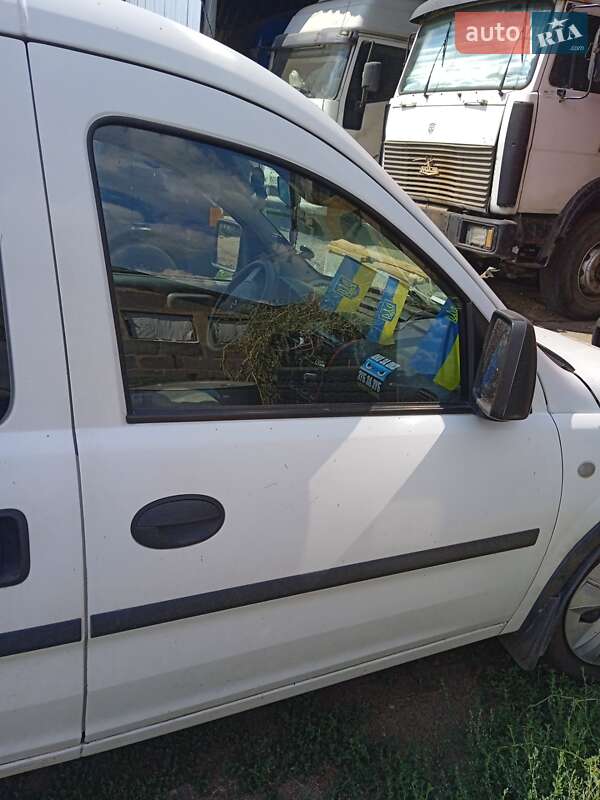 Минивэн Opel Combo 2007 в Краматорске