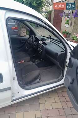Минивэн Opel Combo 2002 в 