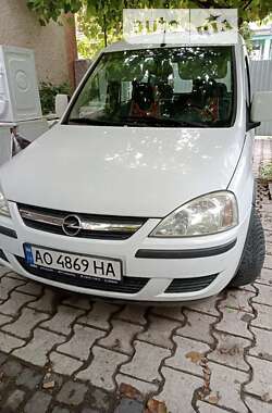 Минивэн Opel Combo 2003 в Хусте