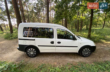 Минивэн Opel Combo 2007 в 