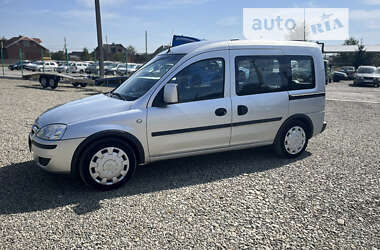 Мінівен Opel Combo 2006 в Калуші