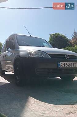Минивэн Opel Combo 2009 в 