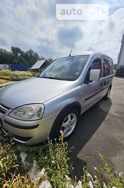 Мінівен Opel Combo 2010 в Дніпрі