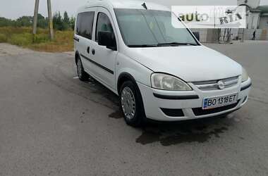 Минивэн Opel Combo 2007 в Почаеве