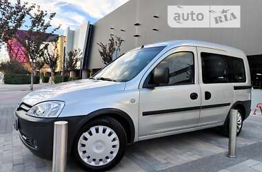 Мінівен Opel Combo 2005 в Києві