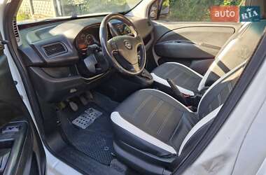 Минивэн Opel Combo 2013 в 