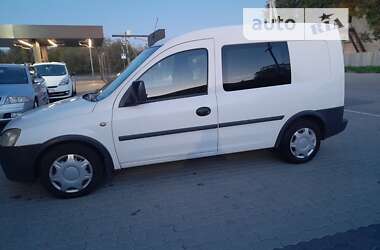 Минивэн Opel Combo 2006 в Ужгороде