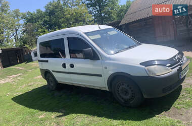 Минивэн Opel Combo 2006 в 