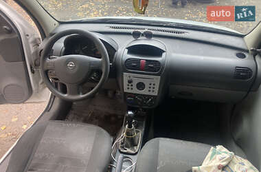 Минивэн Opel Combo 2004 в 