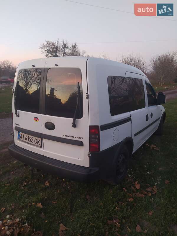 Минивэн Opel Combo 2005 в Белой Церкви