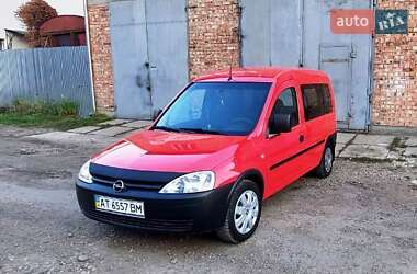 Мінівен Opel Combo 2008 в Коломиї