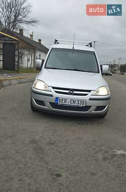 Минивэн Opel Combo 2008 в Костополе