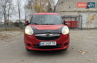 Мінівен Opel Combo 2014 в Дніпрі