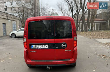 Мінівен Opel Combo 2014 в Дніпрі