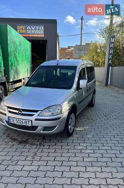 Мінівен Opel Combo 2010 в Долині