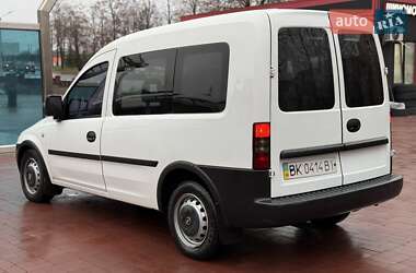 Минивэн Opel Combo 2010 в Ровно