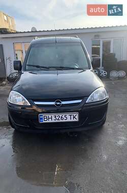 Мінівен Opel Combo 2010 в Мар’янівці