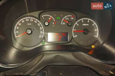 Грузовой фургон Opel Combo 2012 в 