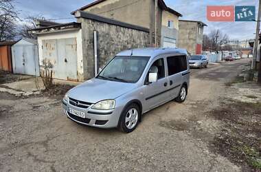 Мінівен Opel Combo 2007 в Чернівцях