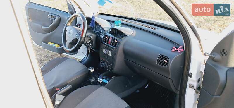 Минивэн Opel Combo 2008 в Изяславе