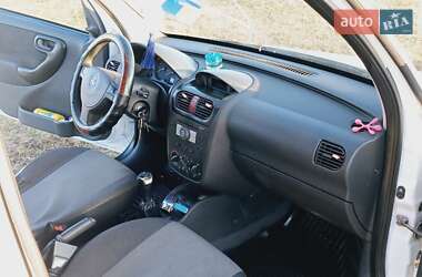 Минивэн Opel Combo 2008 в 