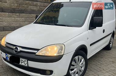 Вантажний фургон Opel Combo 2006 в Одесі