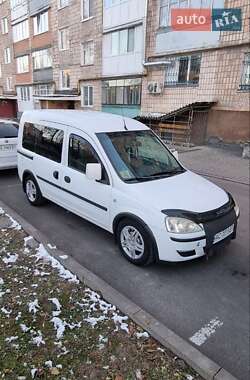 Мінівен Opel Combo 2005 в Луцьку