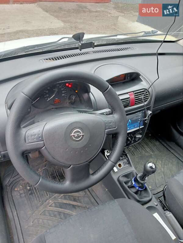 Минивэн Opel Combo 2009 в Черкассах фото 4 Минивэн Opel Combo 2009 в Черкассах