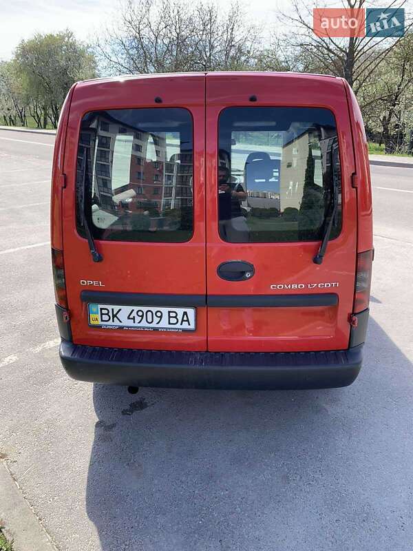 Мінівен Opel Combo 2009 в Рівному