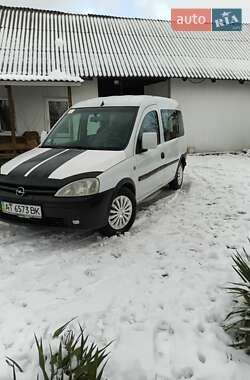 Мінівен Opel Combo 2004 в Коломиї