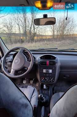 Минивэн Opel Combo 2009 в 