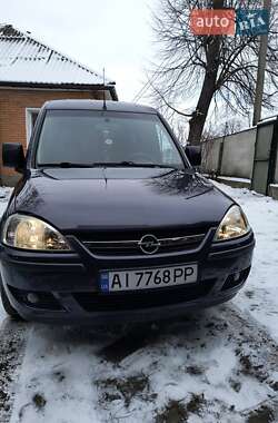 Минивэн Opel Combo 2010 в Киеве