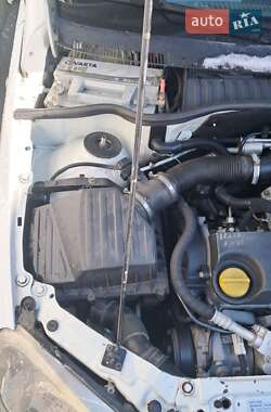 Минивэн Opel Combo 2005 в 
