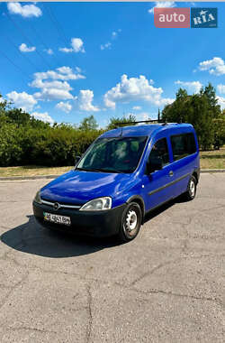 Минивэн Opel Combo 2004 в 